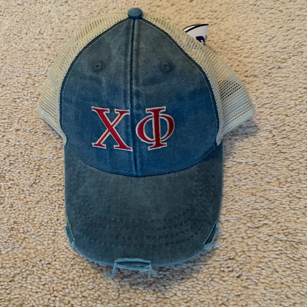 Chi Phi Hat